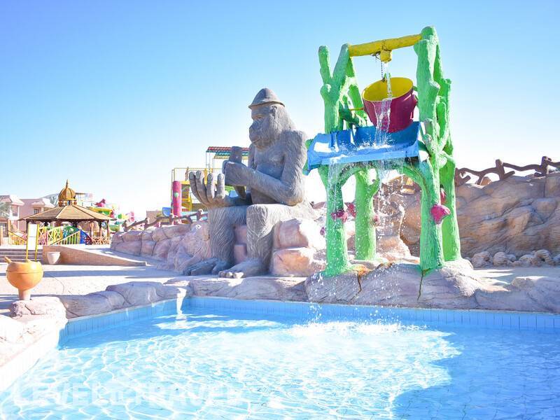 Фотография Parrotel Aqua Park Resort (Ex. Park Inn By Radisson Sharm) Фотография Parrotel Aqua Park Resort (Ex. Park Inn By Radisson Sharm)