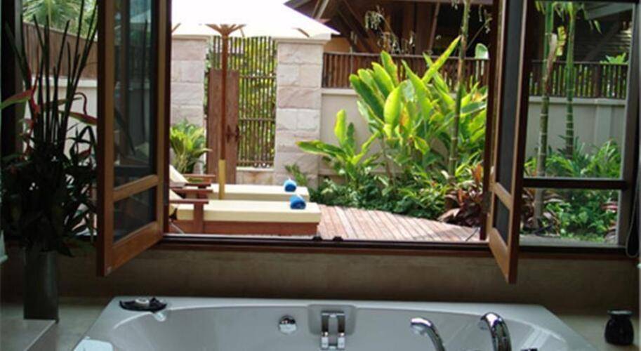 Bo Phut Resort & Spa