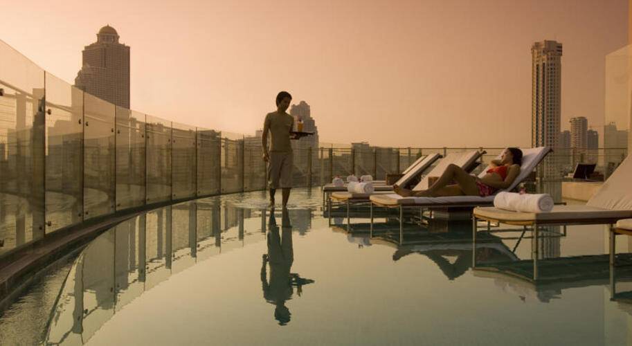 Millennium Hilton Bangkok Hotel