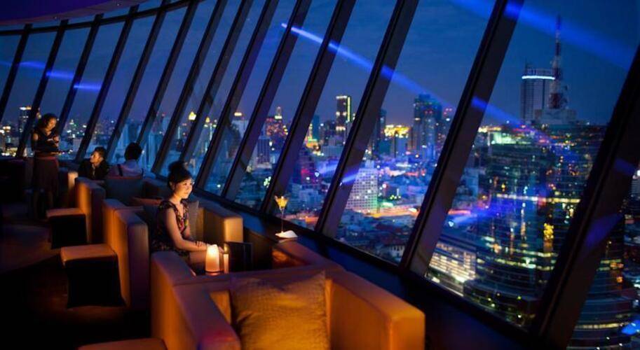 Millennium Hilton Bangkok Hotel