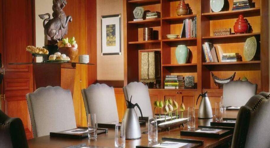 Anantara Siam Bangkok (Ex. Four Seasons Hotel Bangkok)