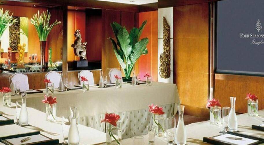 Anantara Siam Bangkok (Ex. Four Seasons Hotel Bangkok)