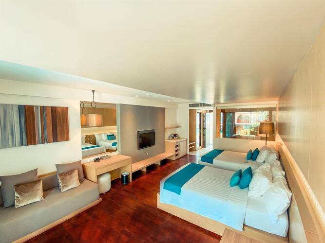 Phuket Graceland Resort&Spa