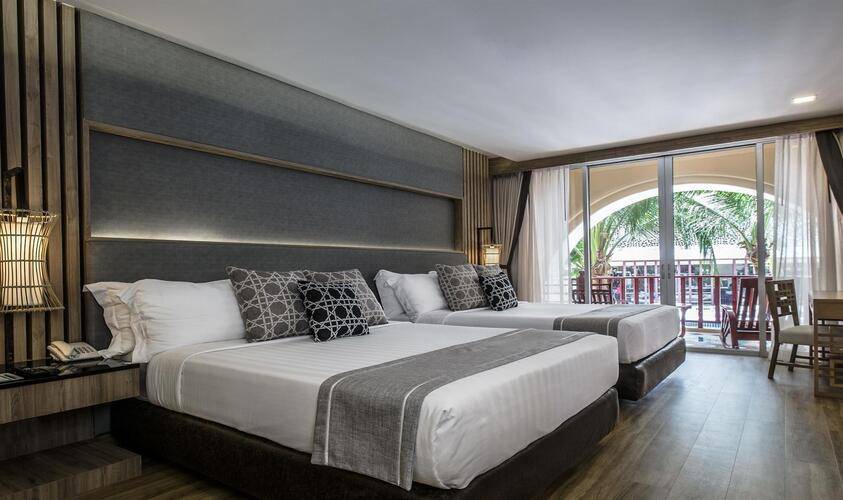 Phuket Graceland Resort&Spa