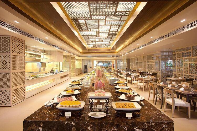 Phuket Graceland Resort&Spa