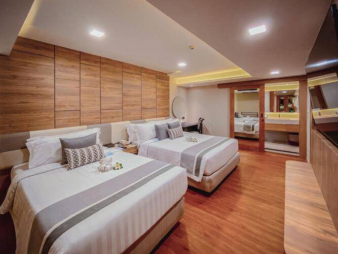 Phuket Graceland Resort&Spa