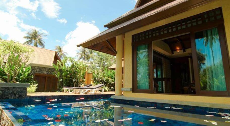 Nora Beach Resort & Spa