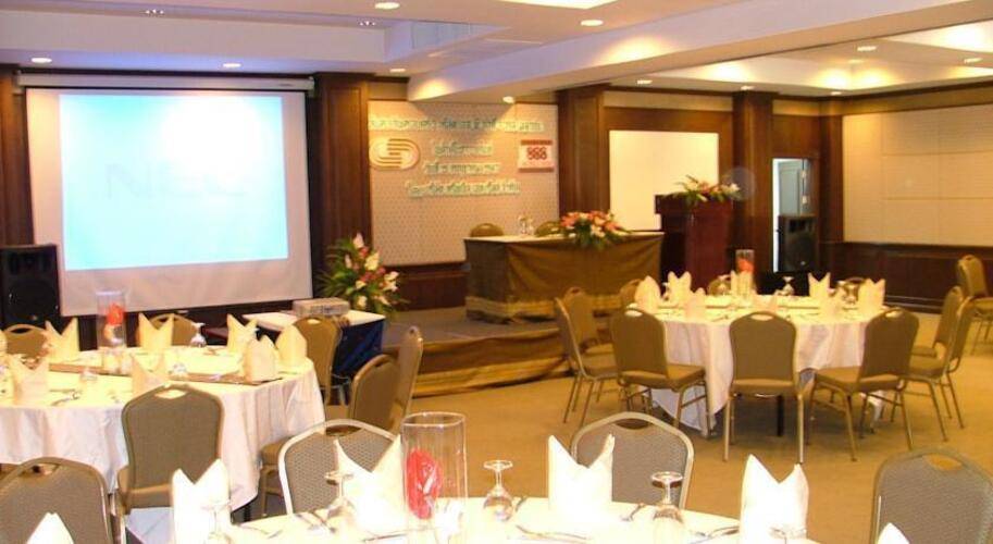 Nora Beach Resort & Spa