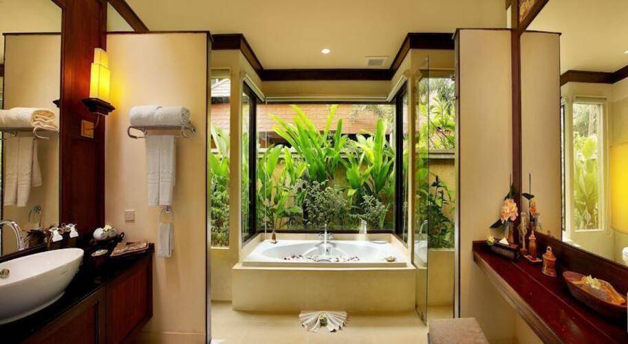 Nora Beach Resort & Spa