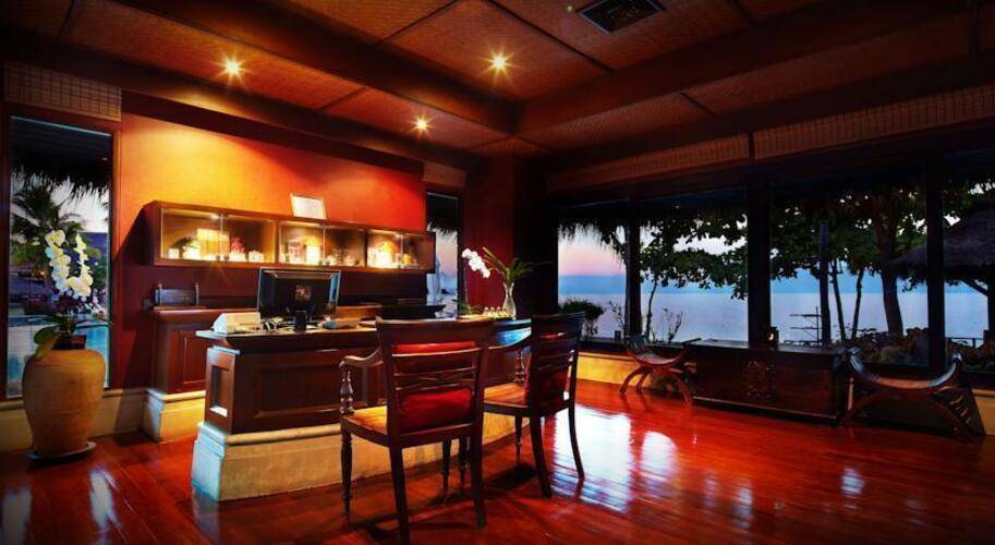 Nora Beach Resort & Spa