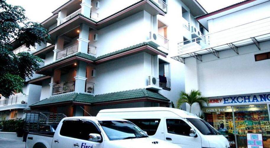First House Hotel