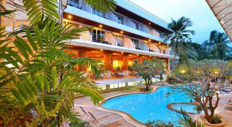First House Hotel