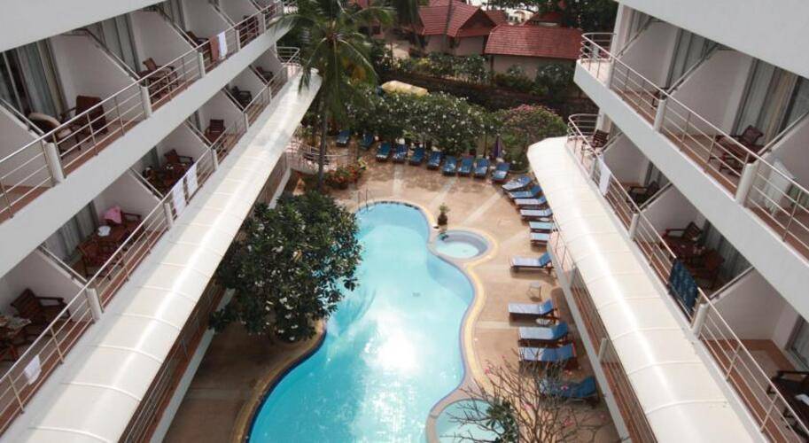 First House Hotel