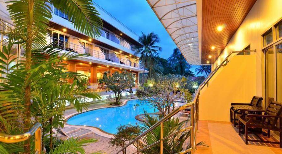 First House Hotel