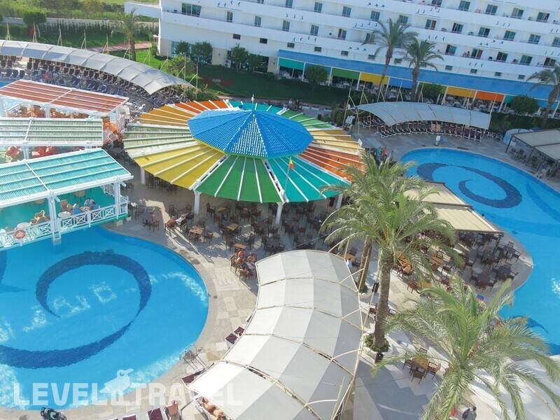 Фотография Crystal Admiral Resort Suites & Spa