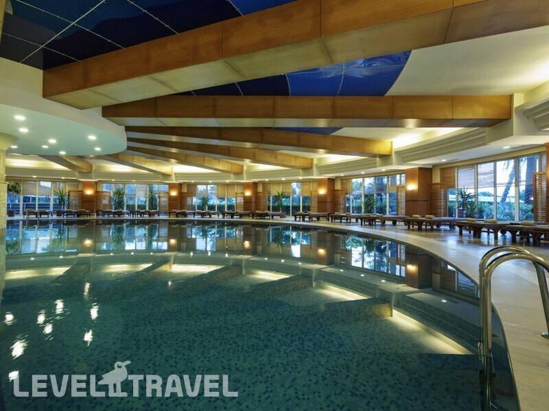 Фотография Crystal Admiral Resort Suites & Spa