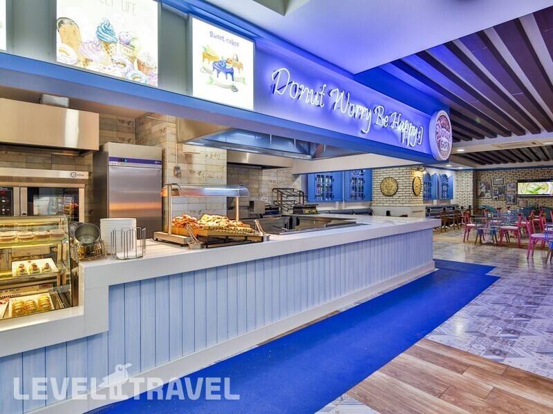 Фотография Crystal Admiral Resort Suites & Spa