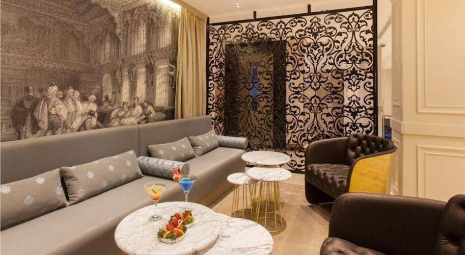 Pierre Loti Hotel