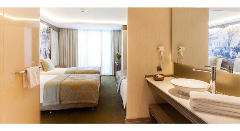 Pierre Loti Hotel