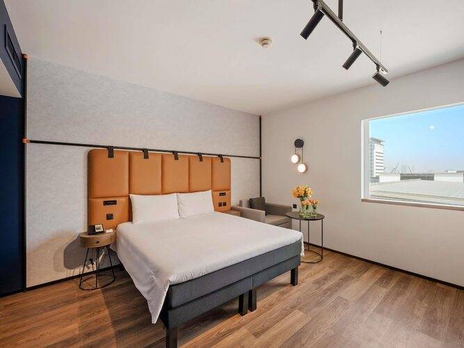 Ibis World Trade Center