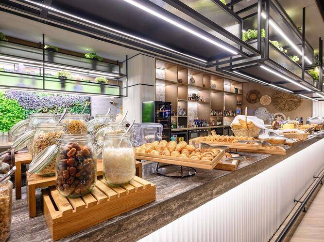 Ibis World Trade Center