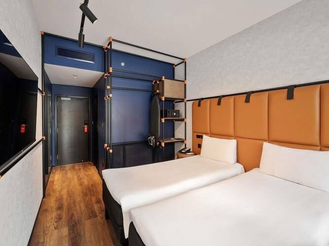 Ibis World Trade Center