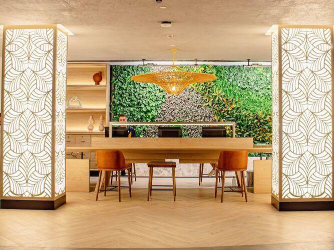 Ibis World Trade Center