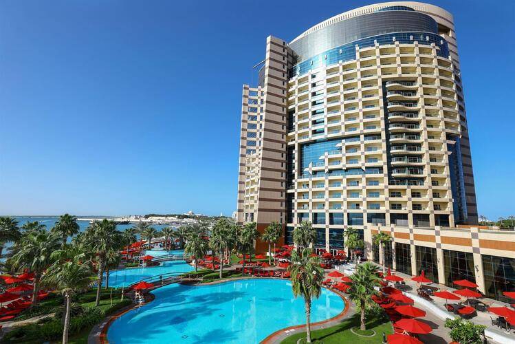 Khalidiya Palace Rayhaan Hotel By Rotana