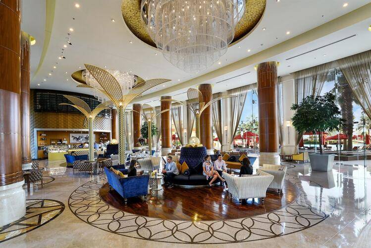 Khalidiya Palace Rayhaan Hotel By Rotana
