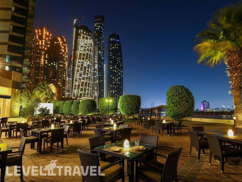 Фотография Khalidiya Palace Rayhaan Hotel By Rotana