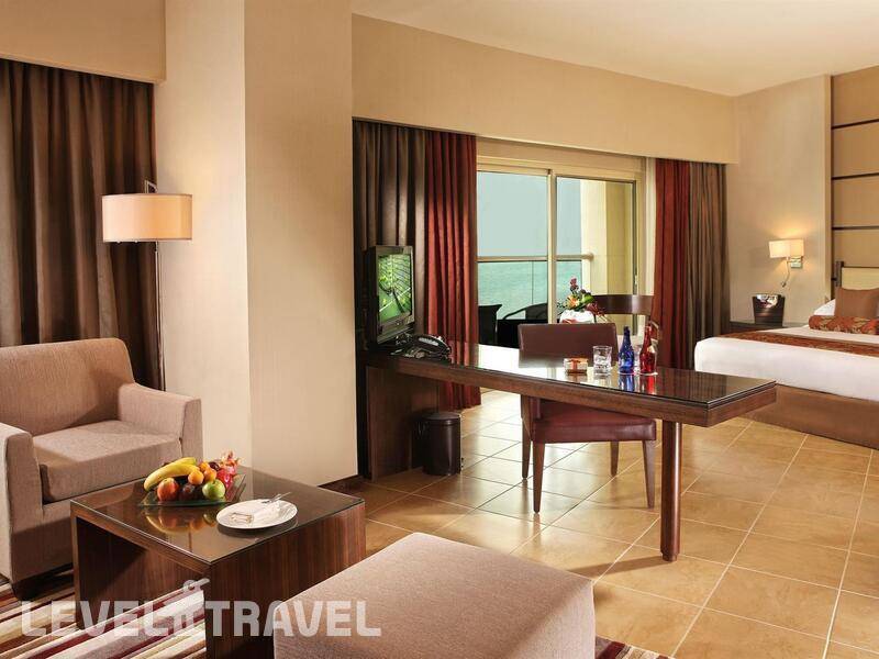Фотография Khalidiya Palace Rayhaan Hotel By Rotana