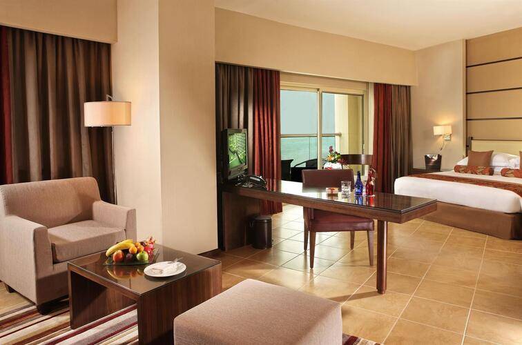 Khalidiya Palace Rayhaan Hotel By Rotana