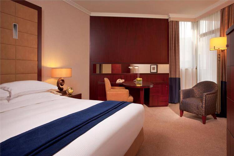Beach Rotana Abu Dhabi
