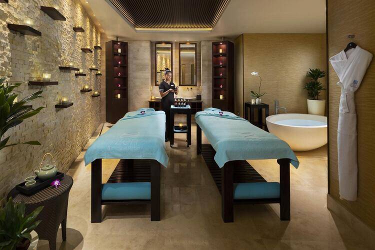 Beach Rotana Abu Dhabi
