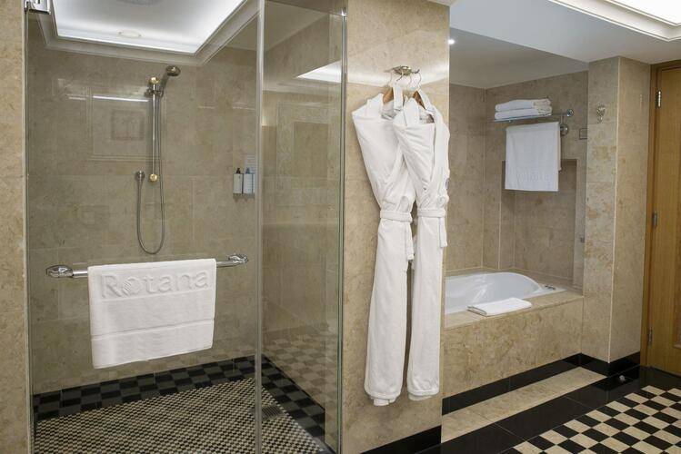 Beach Rotana Abu Dhabi