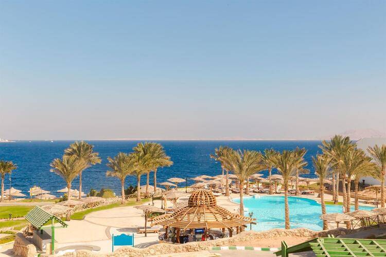Coral Beach Resort Tiran