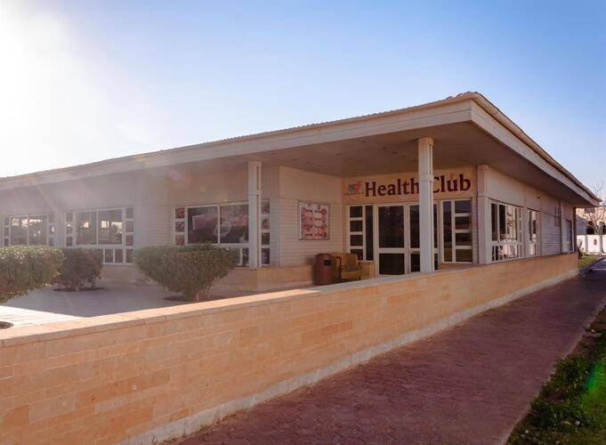 Coral Beach Resort Tiran