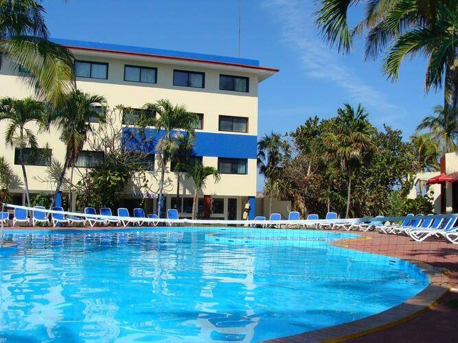 Islazul Club Tropical