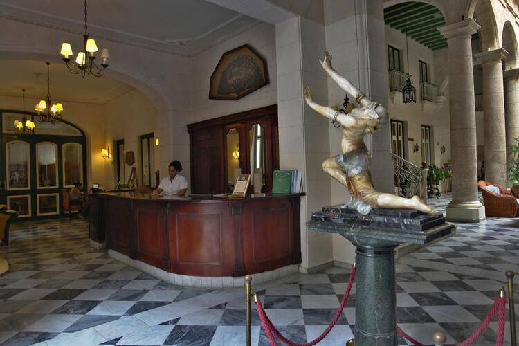 Florida Hotel