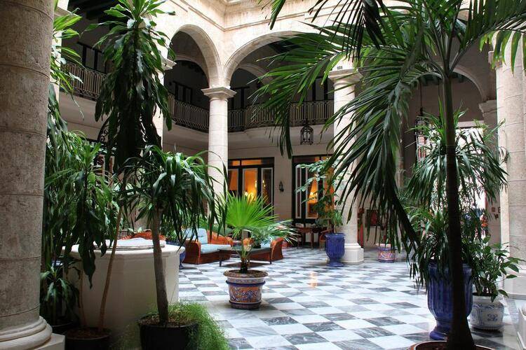 Florida Hotel