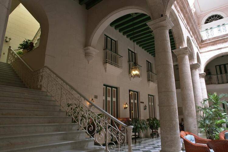 Florida Hotel