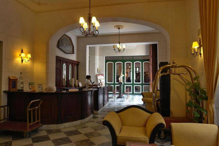Florida Hotel