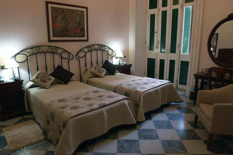 Florida Hotel