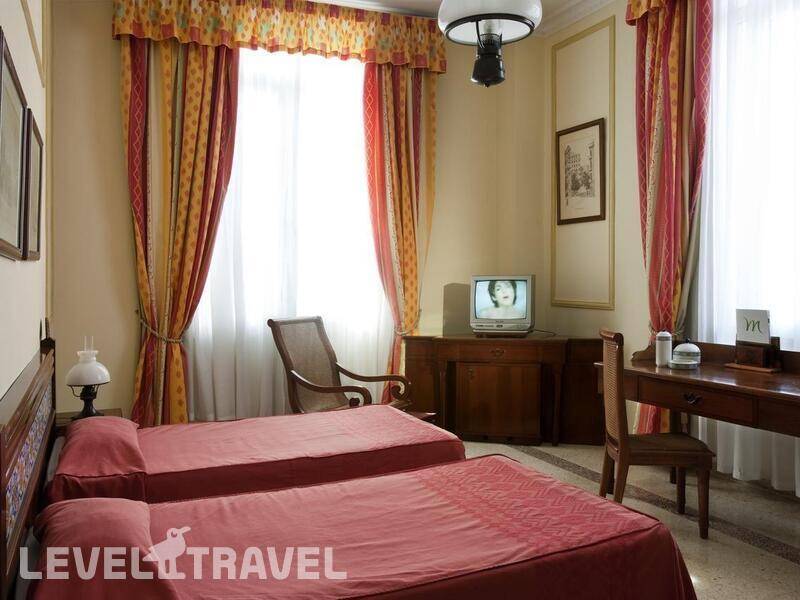 Фотография Hotel Sevilla (Ex.Mercure Sevilla)