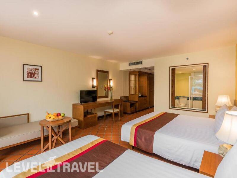 Фотография Naithonburi Beach Resort