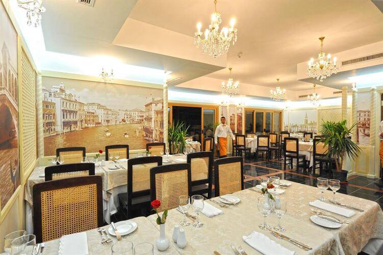 Domina Coral Bay King's Lake Hotel