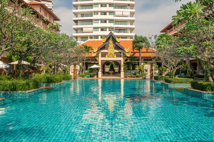 Avalon Beach Resort