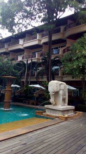 Avalon Beach Resort