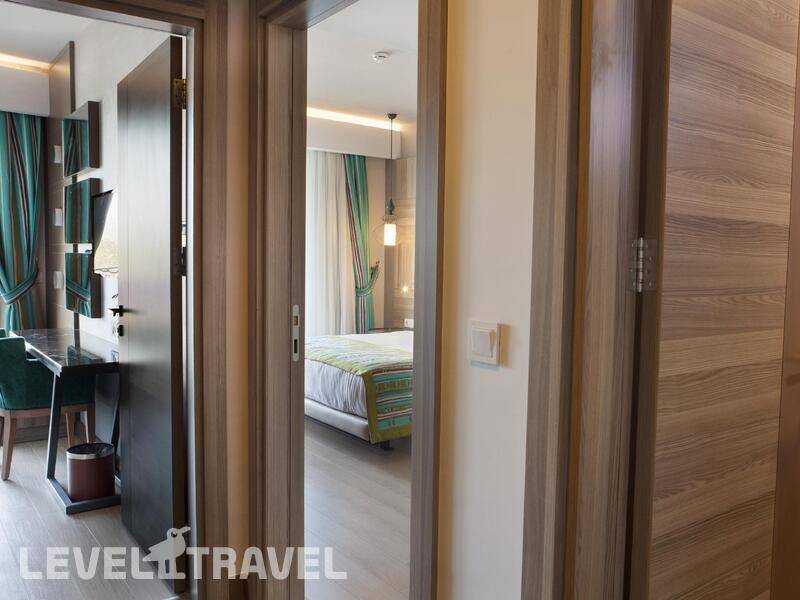 Фотография Long Beach Resort Hotel & Spa Deluxe