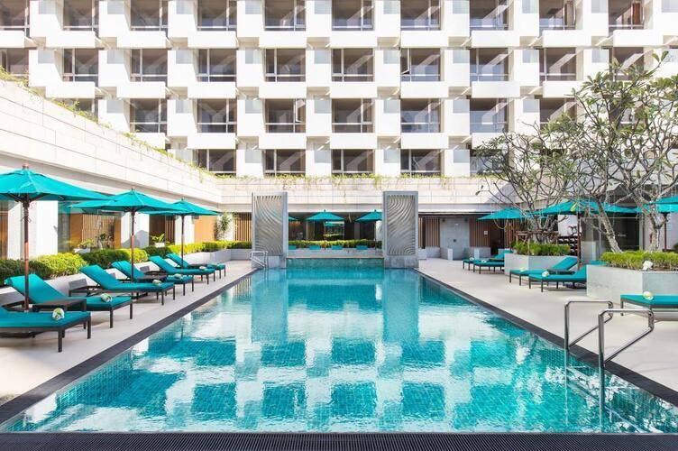 Holiday Inn Bangkok Hotel